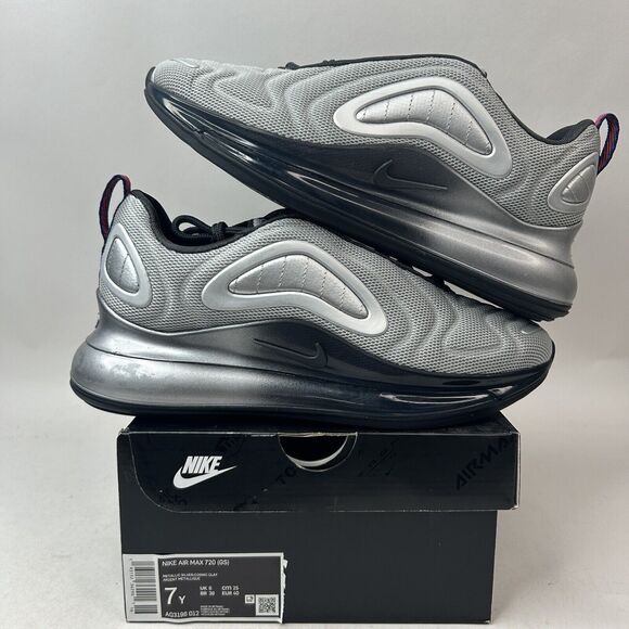 Nike Sneaker Nike Air Max 720 Gray Nike Air Max 720 Waves 'Silver